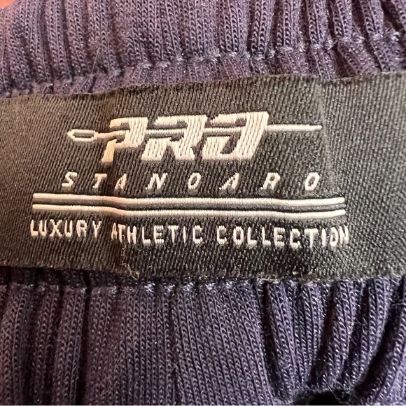 DALLAS COWBOY PRO STANDARD LUXURY ATHLETIC COLLECTION. Hard to find Navy &White - Picture 7 of 9